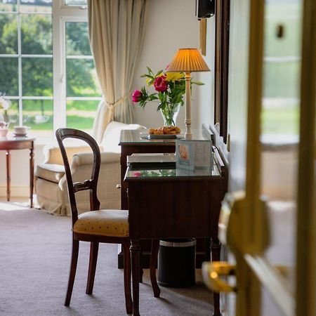 Nuremore Hotel & Country Club Каррикмакросс Экстерьер фото